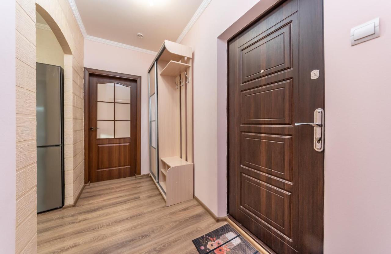 Осокорки Русовой 3 Daire Kiev Dış mekan fotoğraf